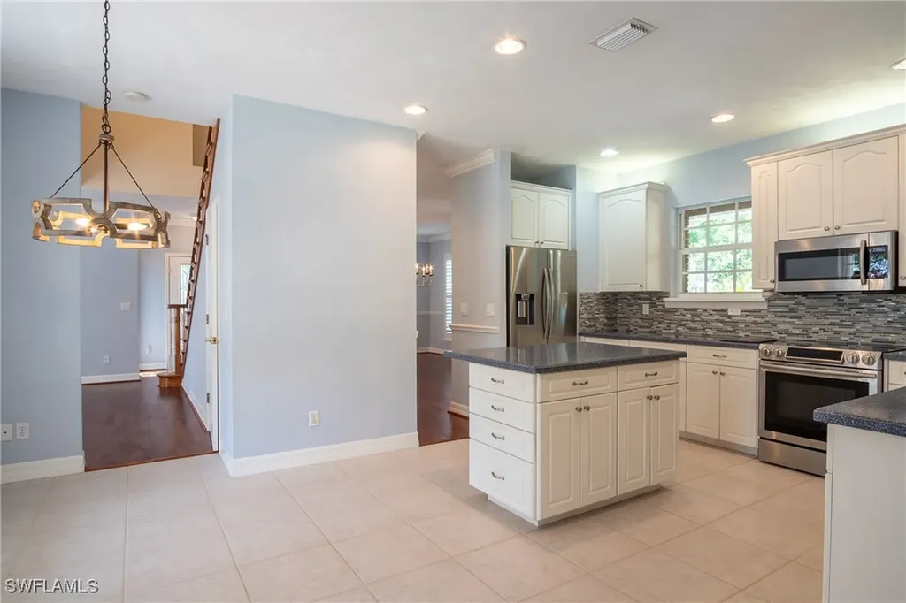 3751 Mckinley Avenue Fort Myers FL 33901