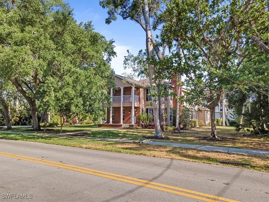 3751 Mckinley Avenue Fort Myers FL 33901
