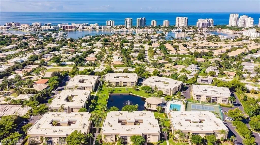 788 Park Shore Drive Naples FL 34103