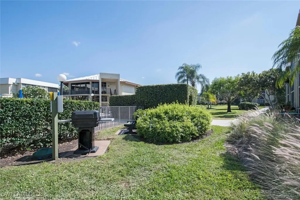 788 Park Shore Drive Naples FL 34103