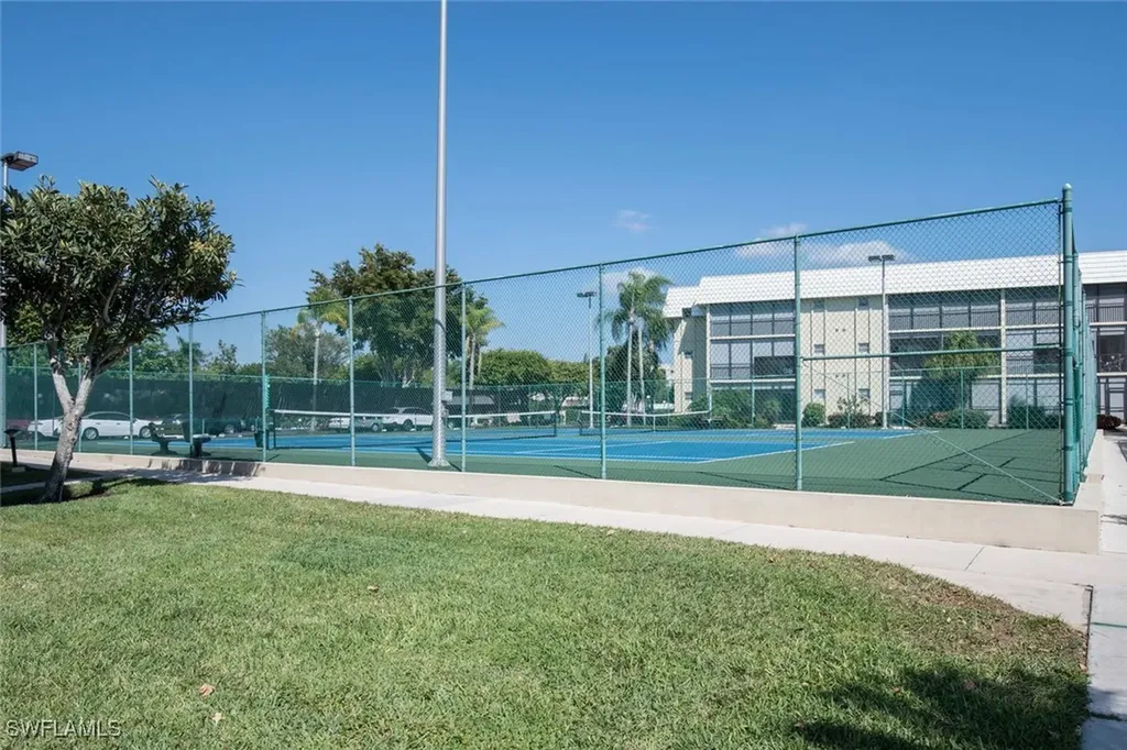 788 Park Shore Drive Naples FL 34103