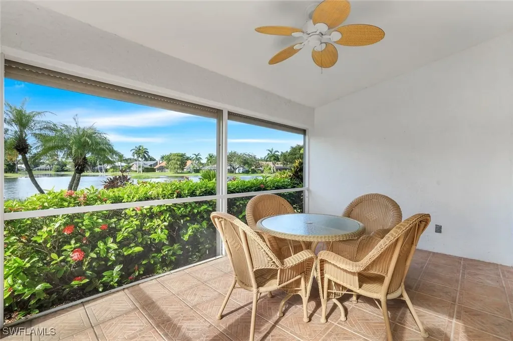 Naples FL, 232 Melrose Place, Unit 62