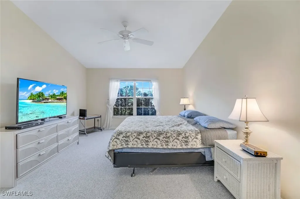 232 Melrose Place Naples FL 34104