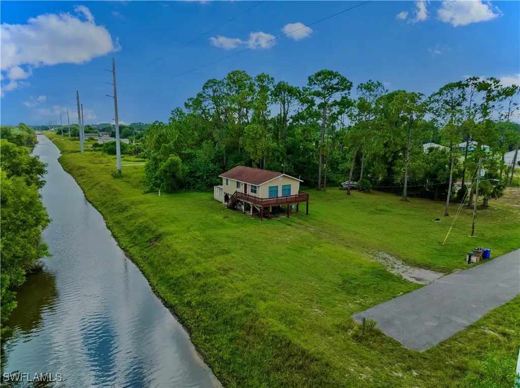 51 Xelda Avenue S Lehigh Acres FL 33976