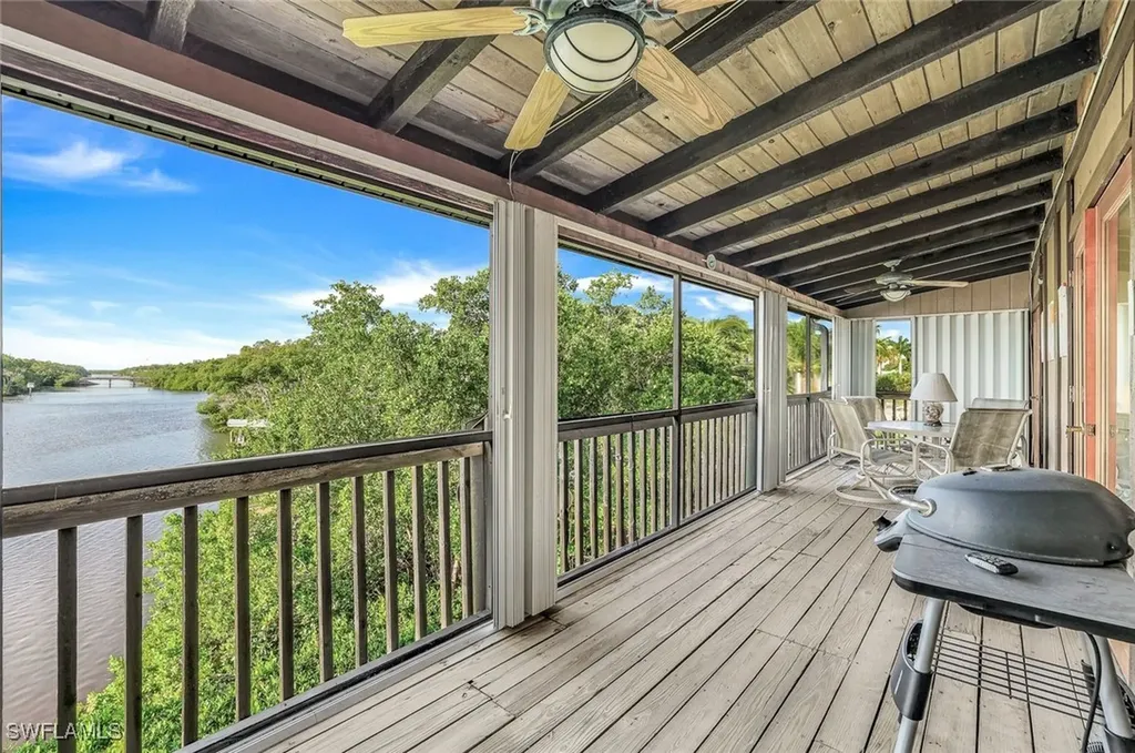 211 Buckner Avenue S Everglades City FL 34139