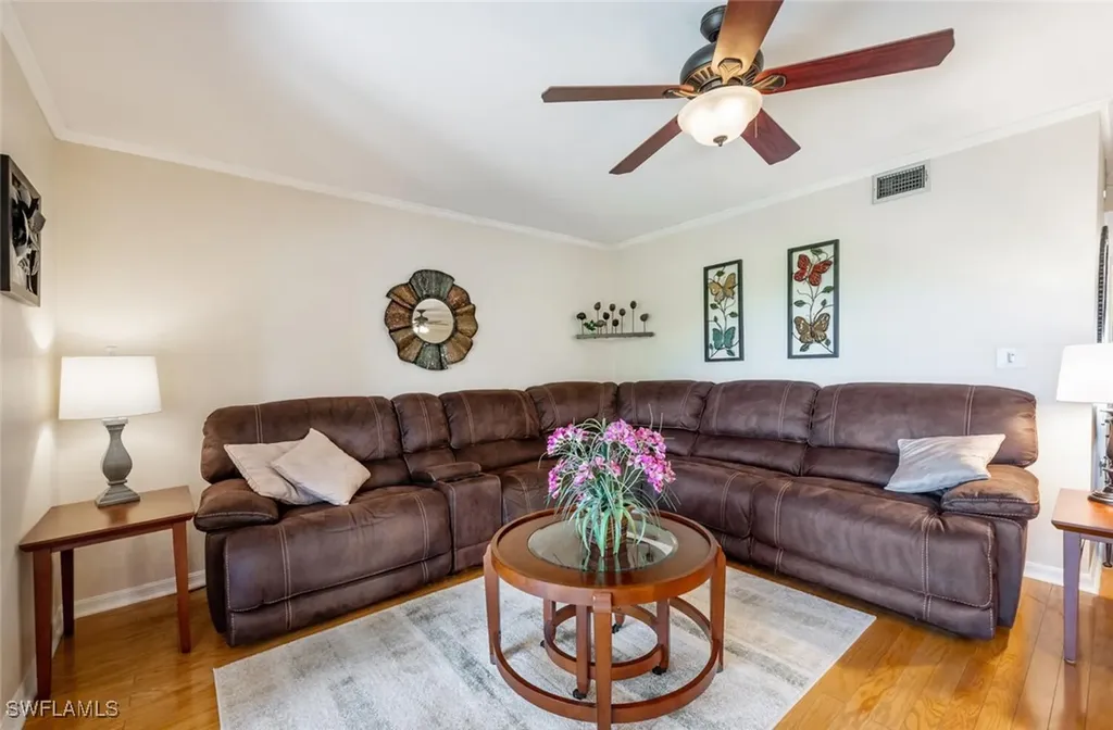 7340 Saint Ives Way Naples FL 34104