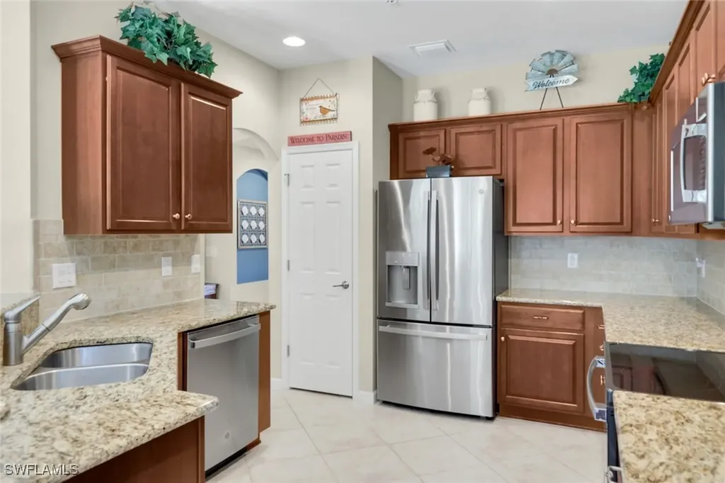 9524 Ironstone Terrace Naples FL 34120