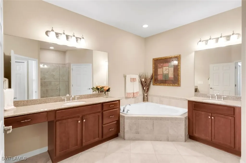 9524 Ironstone Terrace Naples FL 34120