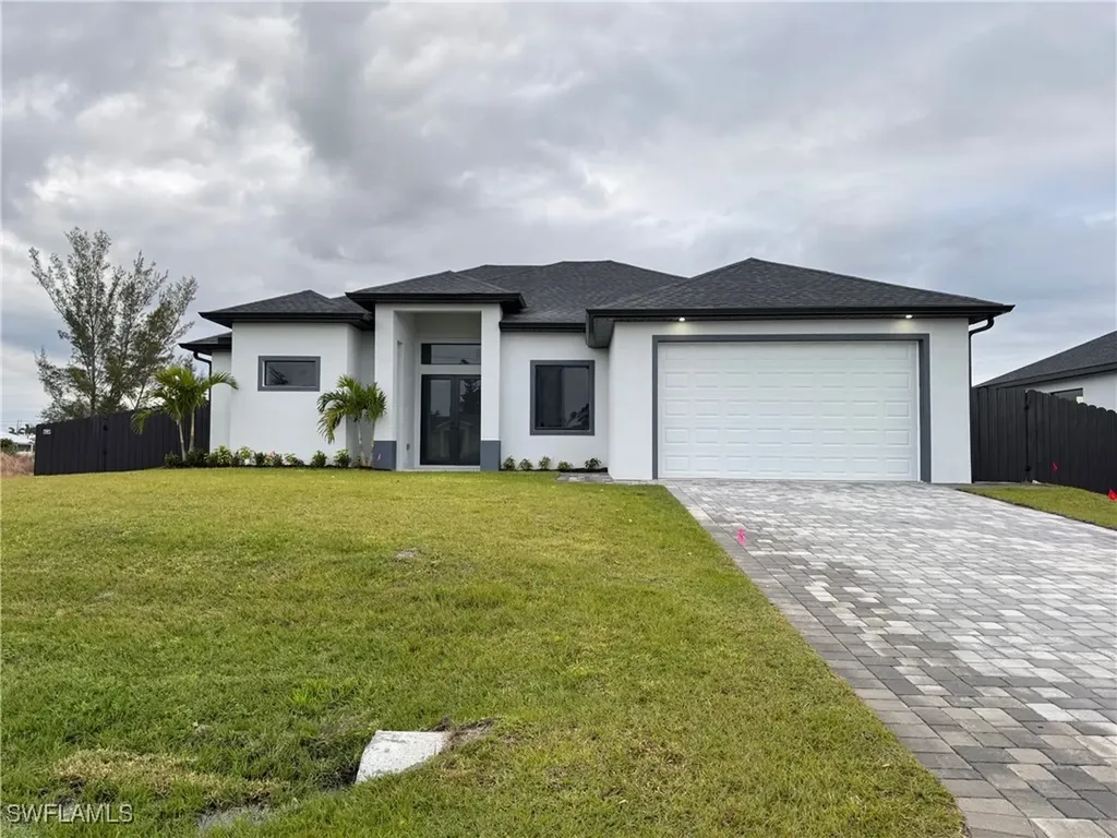 3543 NE 14th Place Cape Coral FL 33909