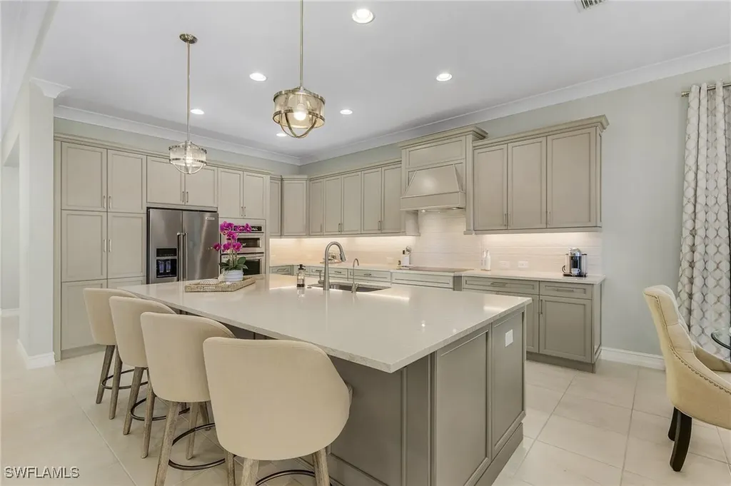 6177 Megans Bay Drive Naples FL 34113