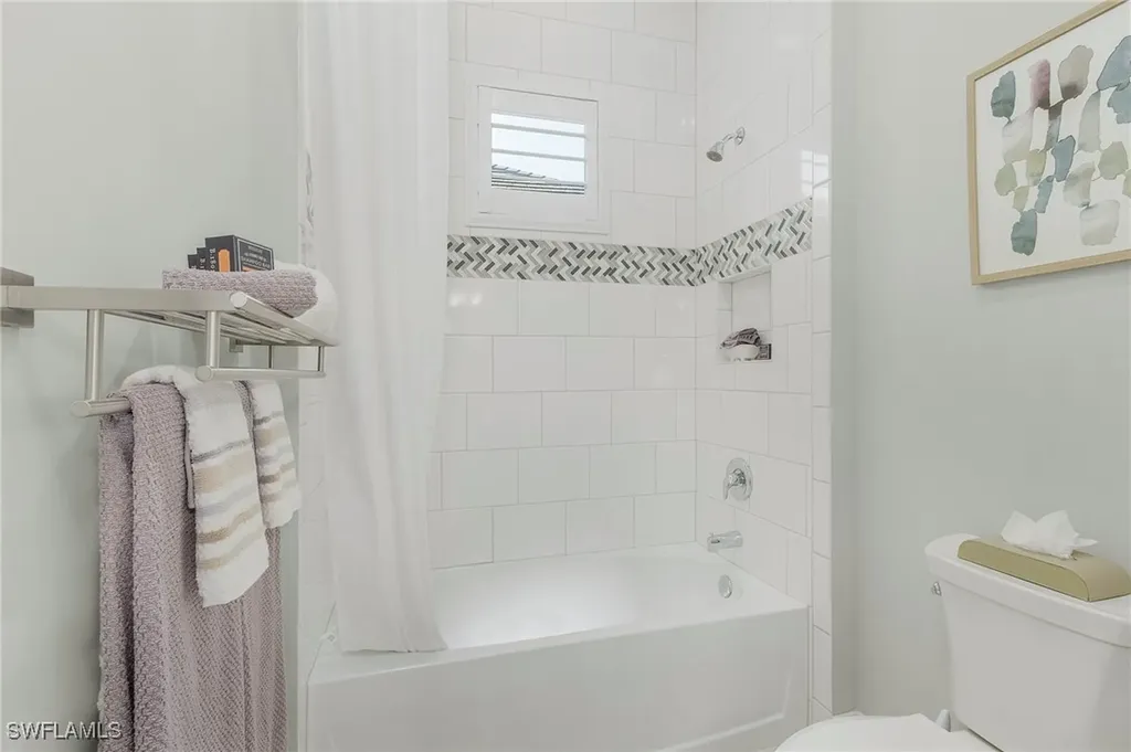 6177 Megans Bay Drive Naples FL 34113