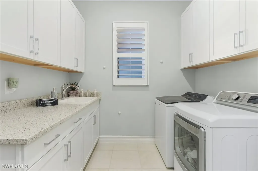 6177 Megans Bay Drive Naples FL 34113
