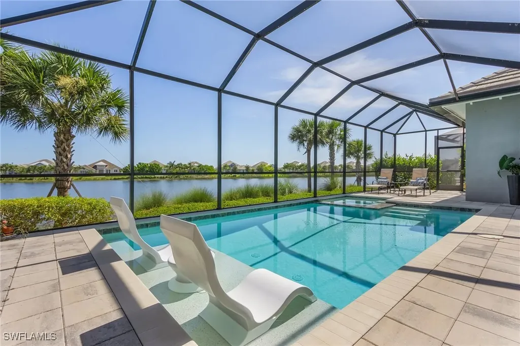 6177 Megans Bay Drive Naples FL 34113