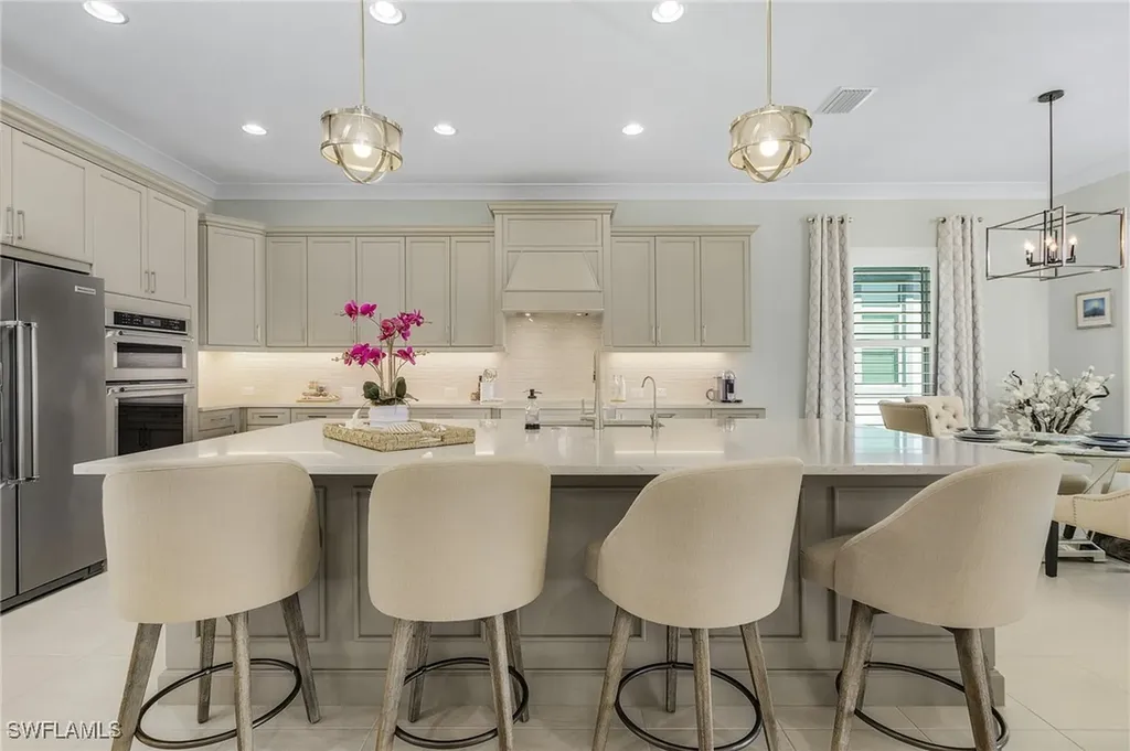 6177 Megans Bay Drive Naples FL 34113