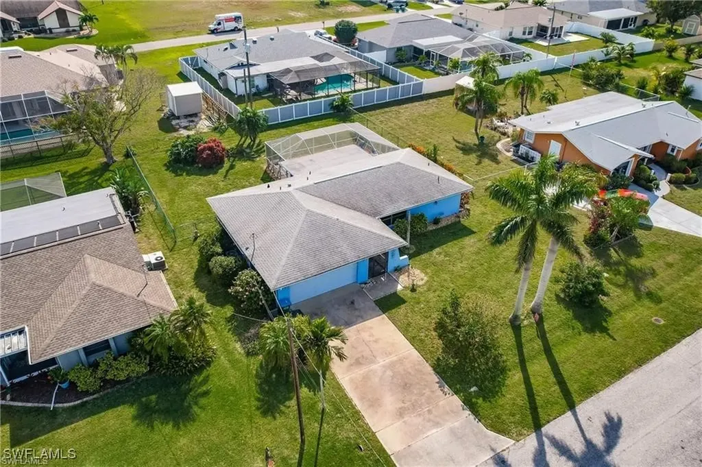 120 SE 39th Street Cape Coral FL 33904