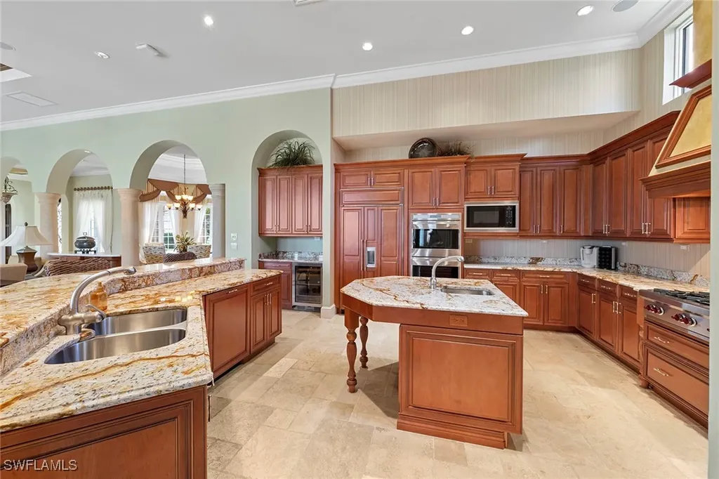 6105 Sunnyslope Drive Naples FL 34119