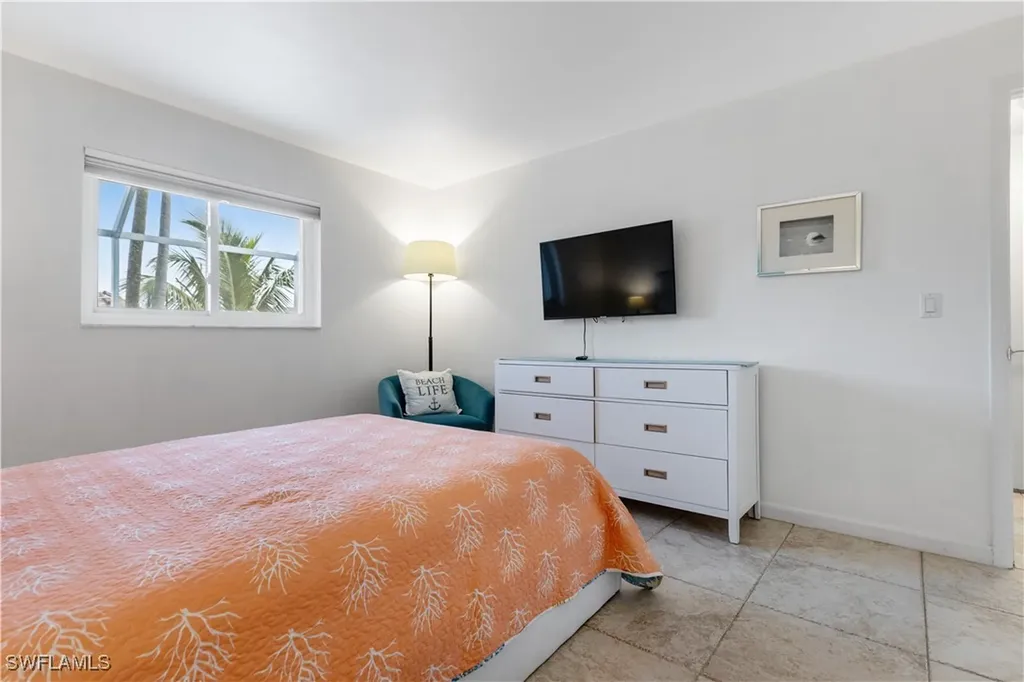4113 SE 9th Court Cape Coral FL 33904