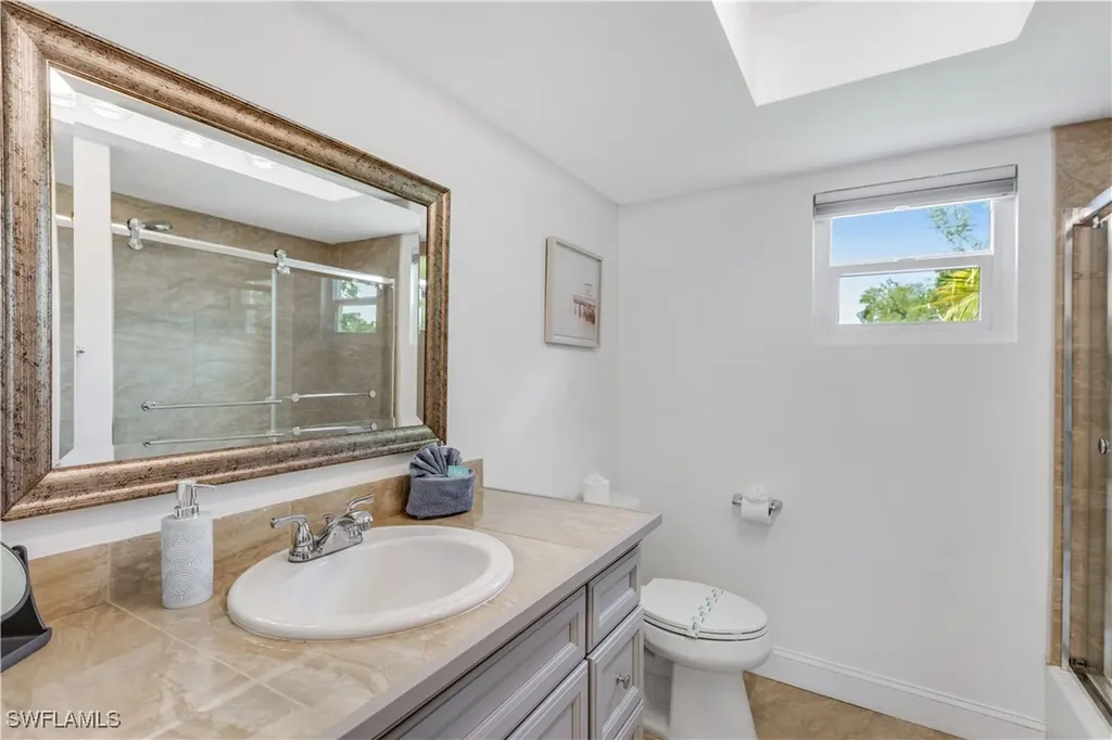 4113 SE 9th Court Cape Coral FL 33904