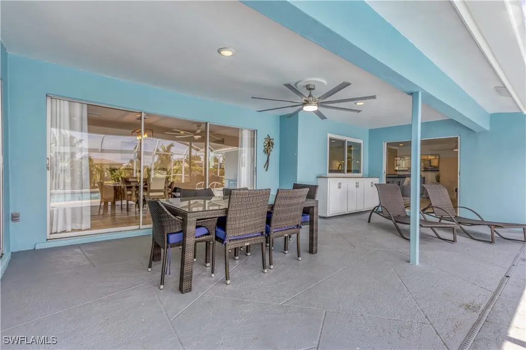 4113 SE 9th Court Cape Coral FL 33904