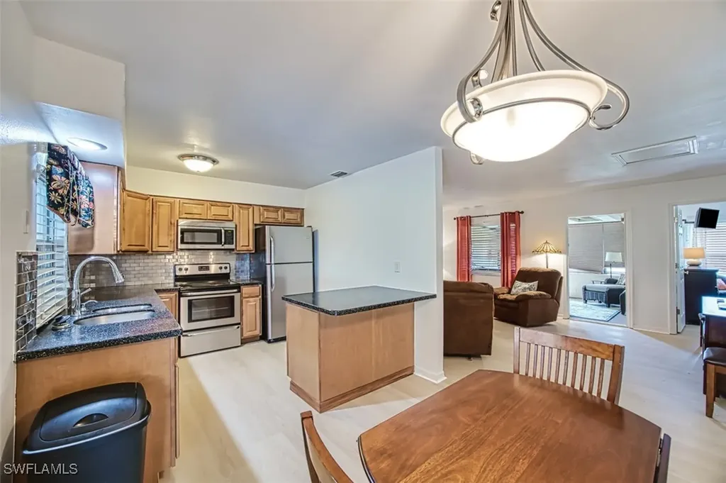 1500 Popham Drive Fort Myers FL 33919