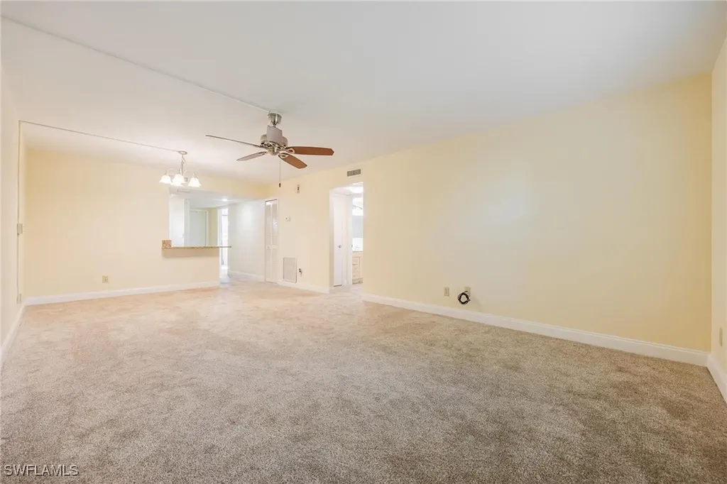 2504 SE 16th Place Cape Coral FL 33904