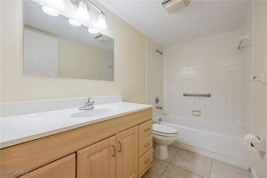 2504 SE 16th Place Cape Coral FL 33904