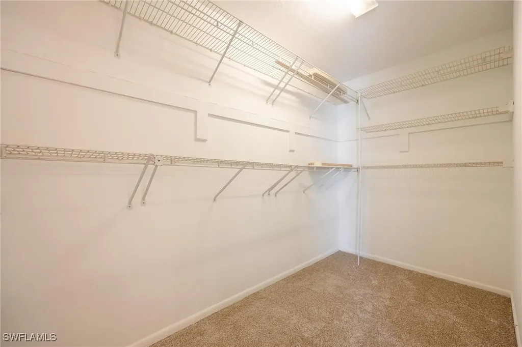 2504 SE 16th Place Cape Coral FL 33904