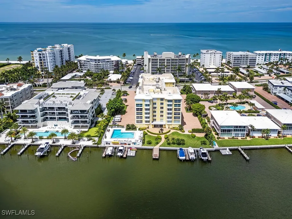 1900 Gulf Shore Boulevard N Naples FL 34102