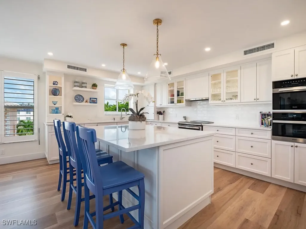 1900 Gulf Shore Boulevard N Naples FL 34102