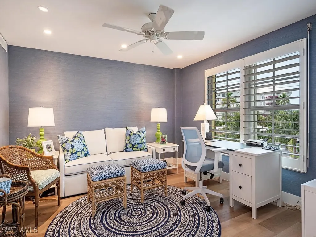1900 Gulf Shore Boulevard N Naples FL 34102