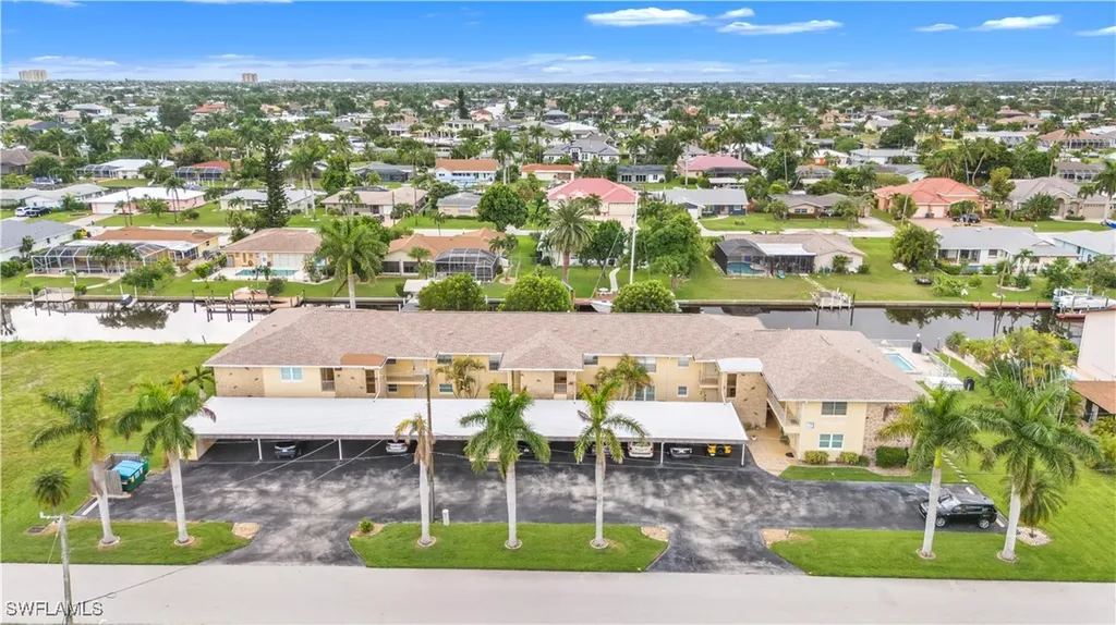 4924 Tudor Drive Cape Coral FL 33904