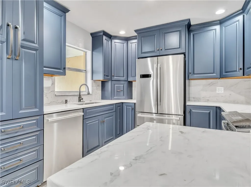 4924 Tudor Drive Cape Coral FL 33904