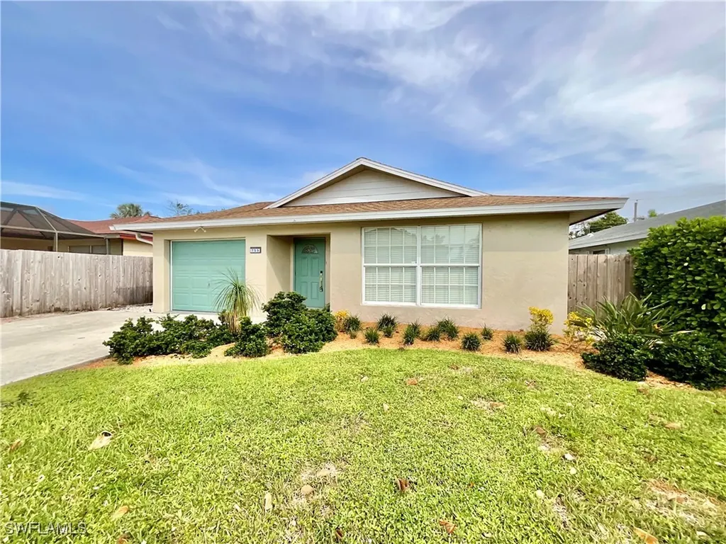 755 106th Avenue N Naples FL 34108