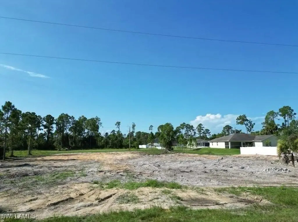1216 Cordoba Street Lehigh Acres FL 33974