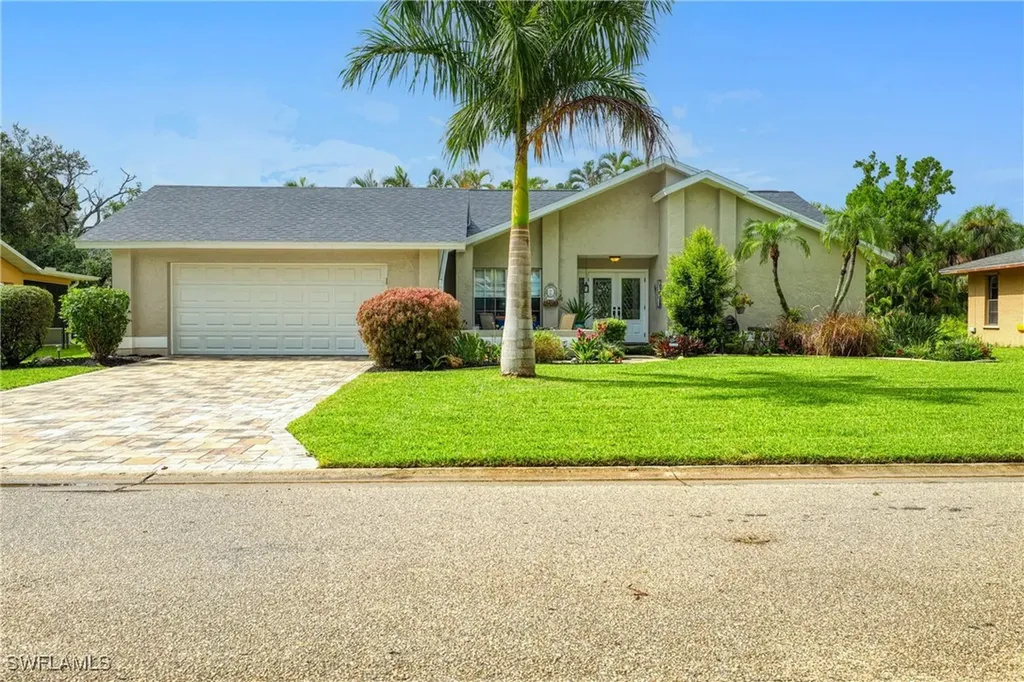 Fort Myers FL, 637 Astarias Circle