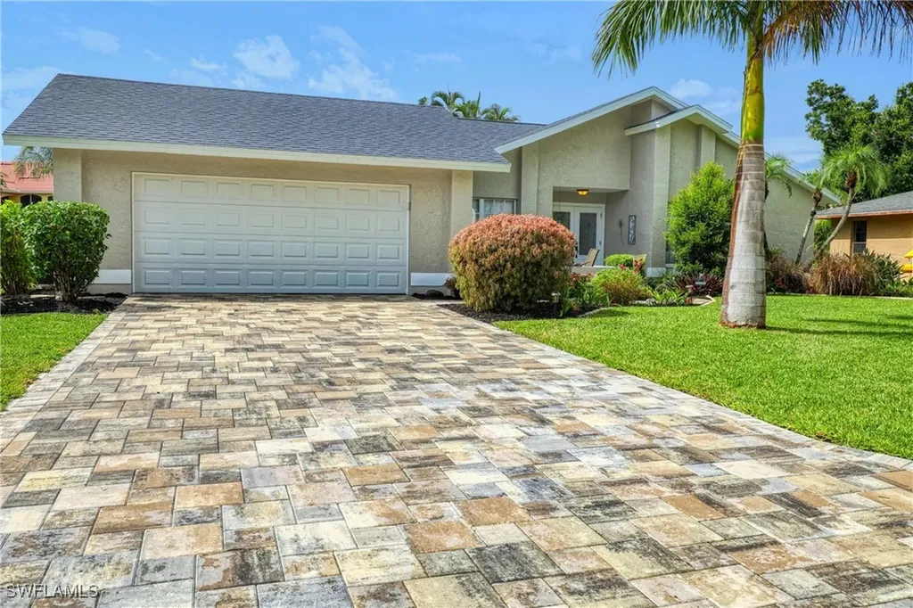 637 Astarias Circle Fort Myers FL 33919