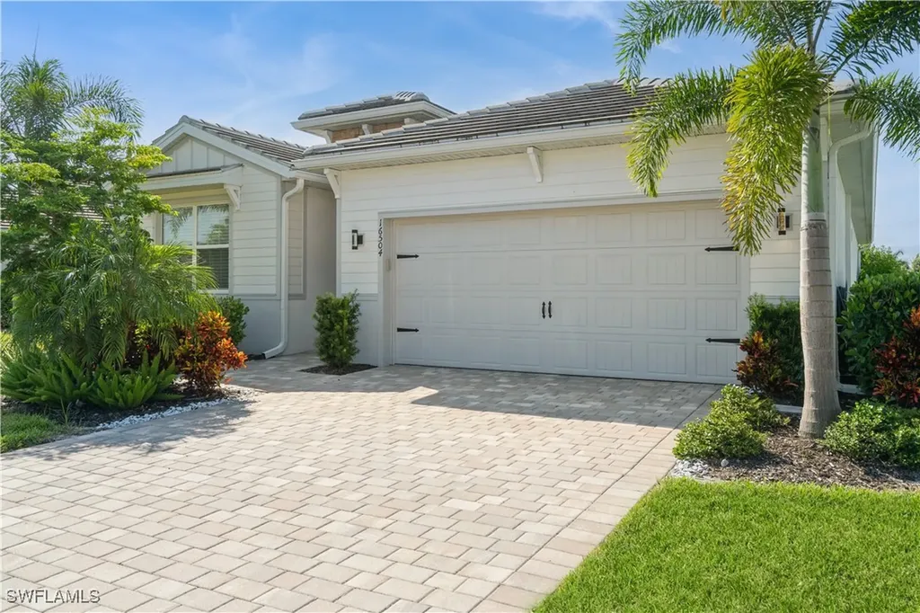 16504 Crescent Beach Way Bonita Springs FL 34135