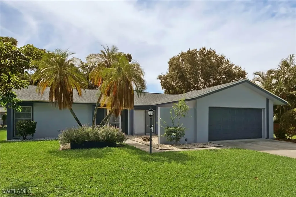 5667 Eichen Circle E Fort Myers FL 33919