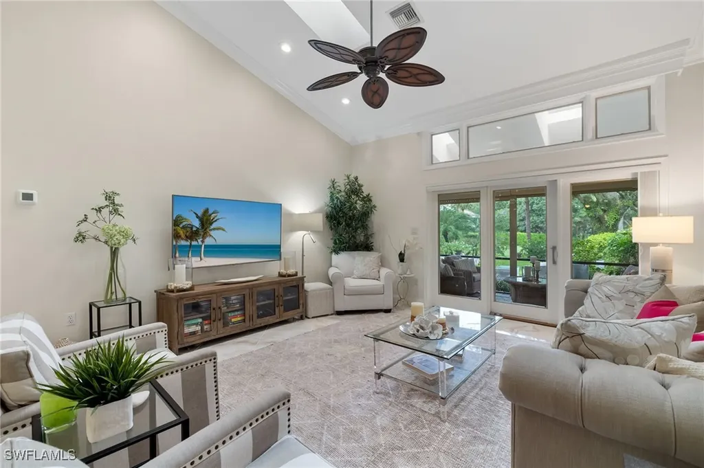 6621 Trident Way Naples FL 34108