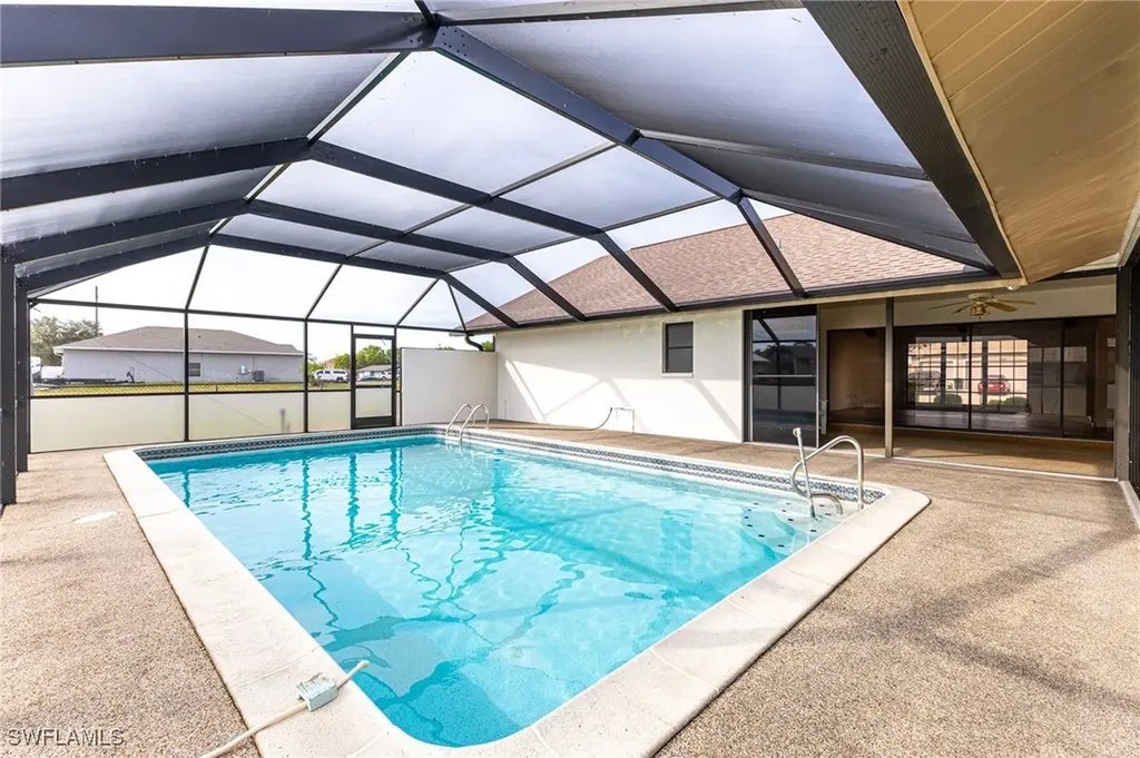 124 SE 39th Terrace Cape Coral FL 33904