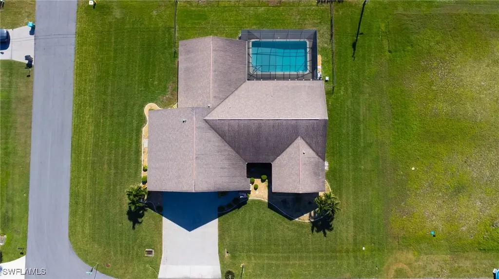 124 SE 39th Terrace Cape Coral FL 33904