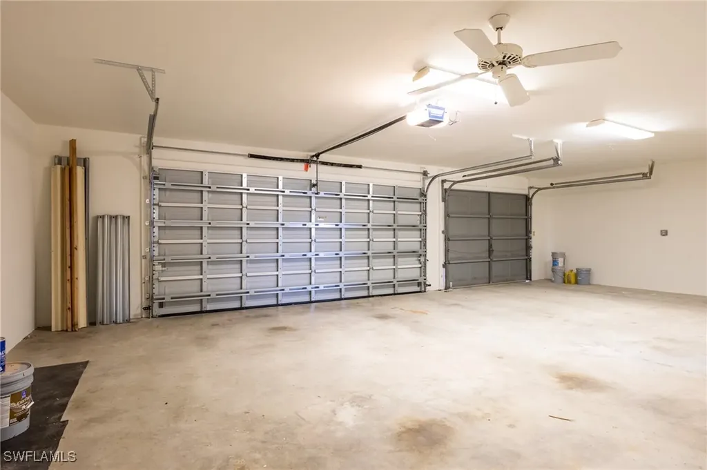 124 SE 39th Terrace Cape Coral FL 33904