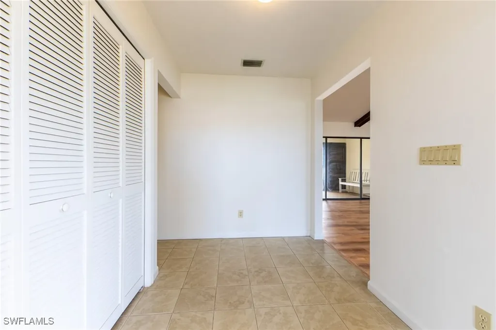 124 SE 39th Terrace Cape Coral FL 33904