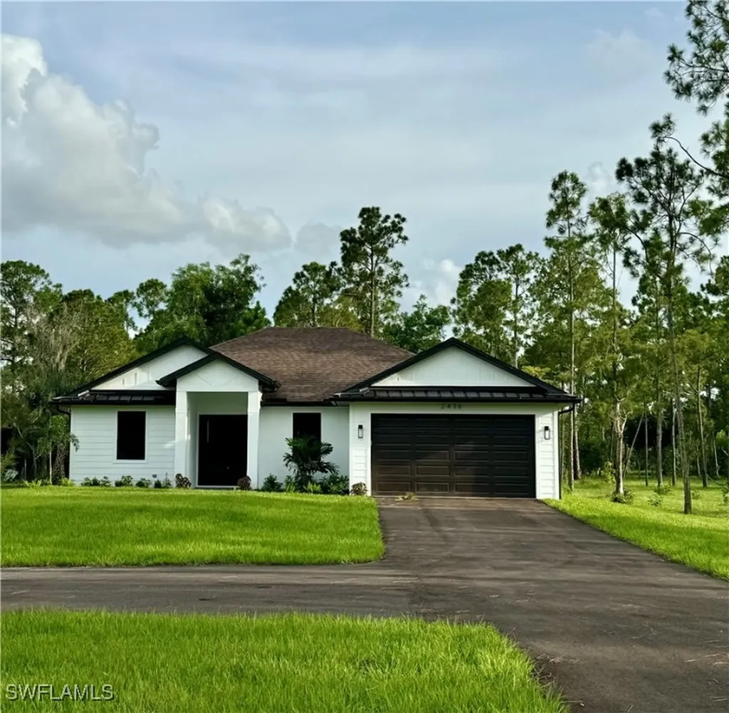 2438 50th Avenue NE Naples FL 34120