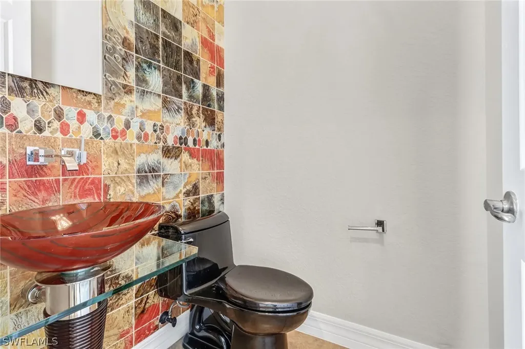 9754 Wilshire Lakes Boulevard Naples FL 34109