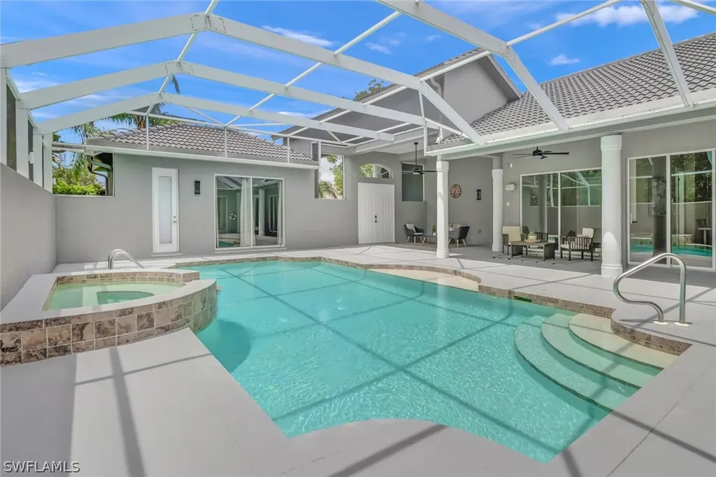 9754 Wilshire Lakes Boulevard Naples FL 34109