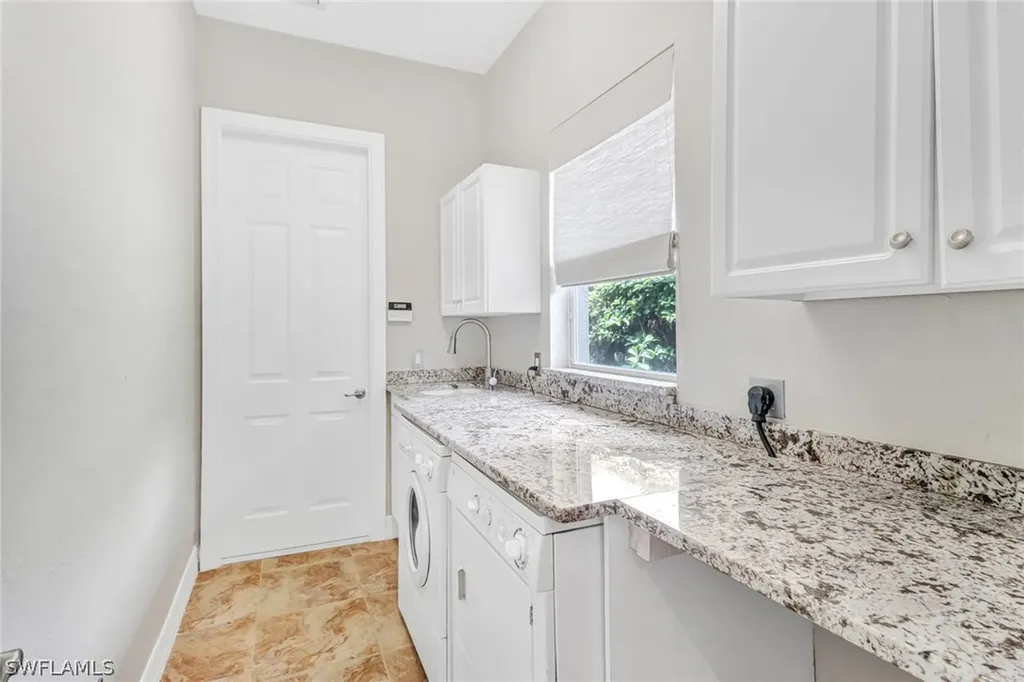 9754 Wilshire Lakes Boulevard Naples FL 34109