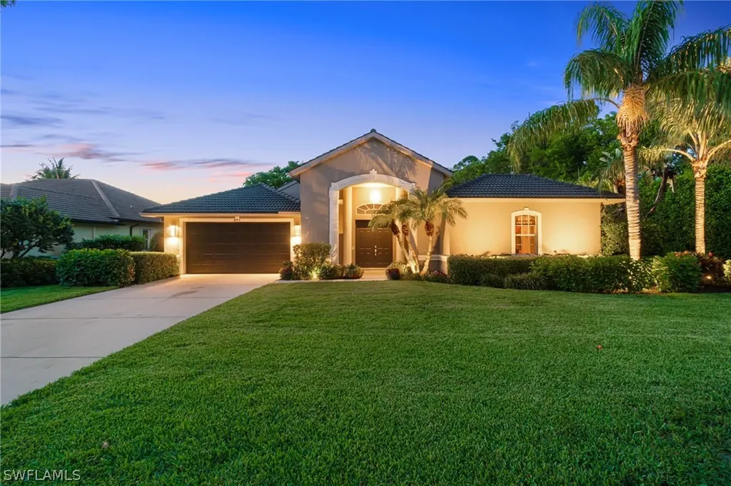 9754 Wilshire Lakes Boulevard Naples FL 34109