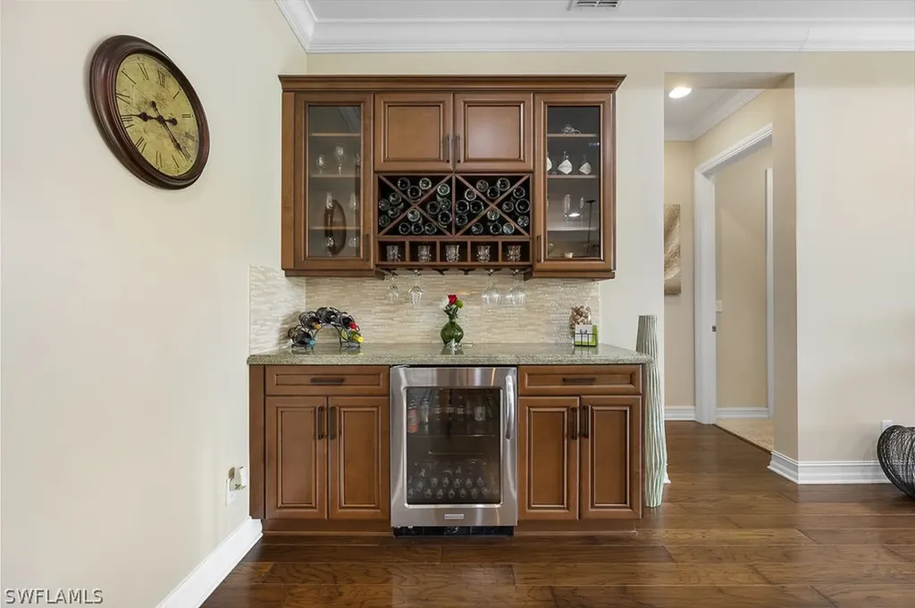 9426 Greenleigh Court Naples FL 34120