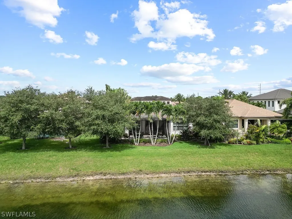 9426 Greenleigh Court Naples FL 34120